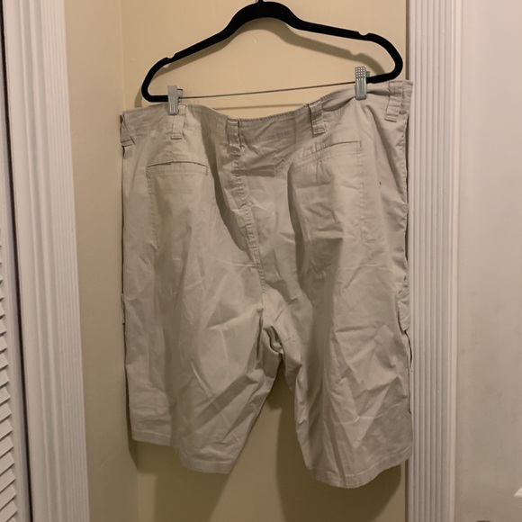 Wrangler shorts - Picture 4 of 5